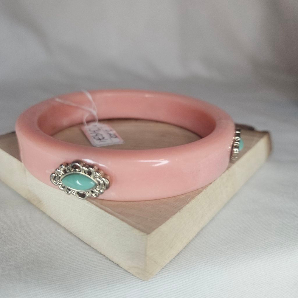 Vintage Coral 80s Bangle with Faux Turquoise Accents EUC Sz 8" Width 1/2" - Picture 3 of 9